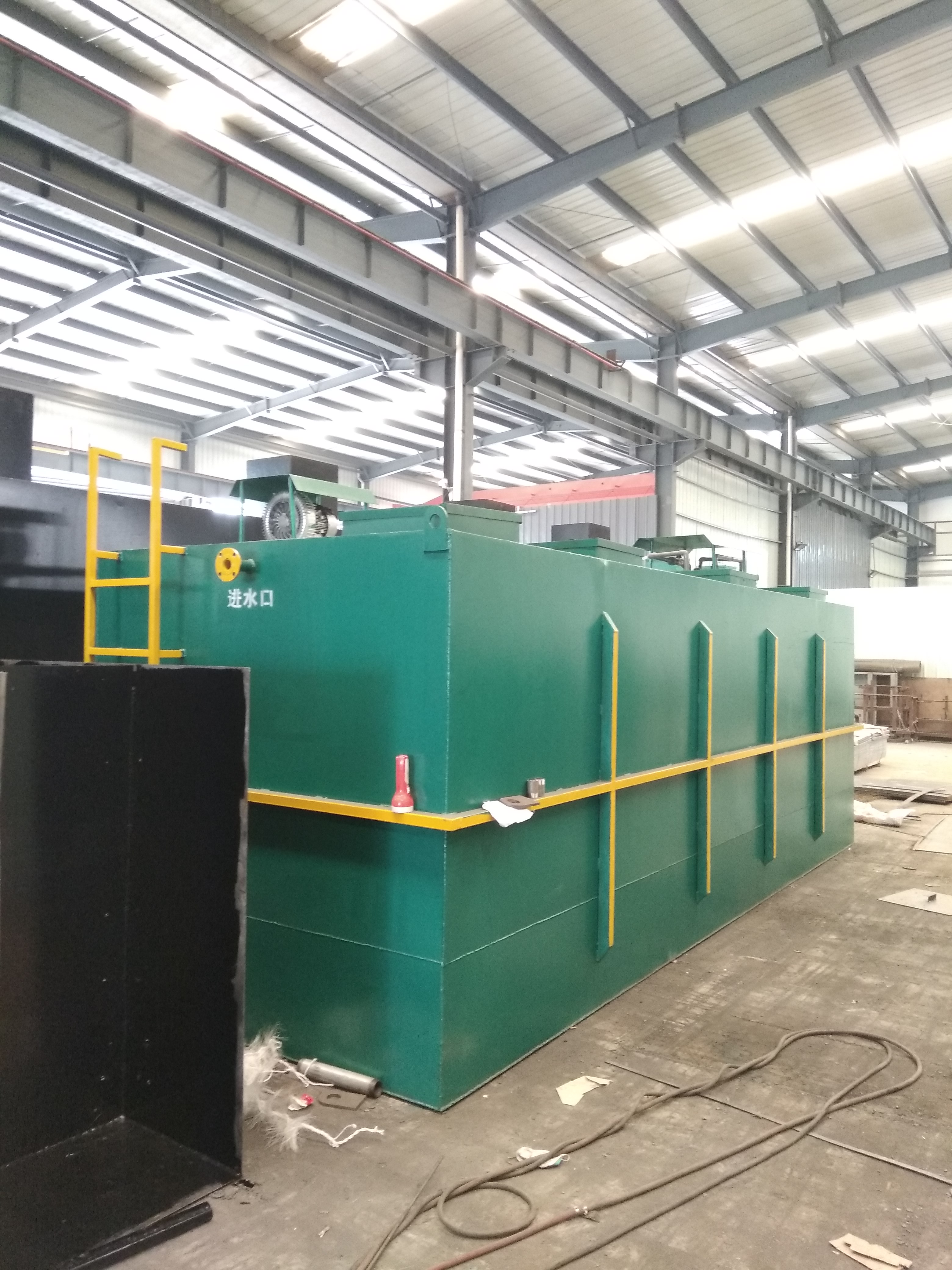 ¦��һ�廯��ˮ�����豸